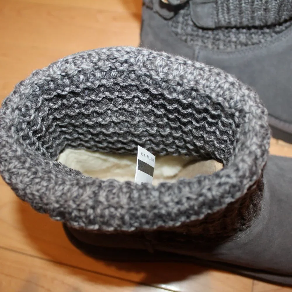 UGG this versatile